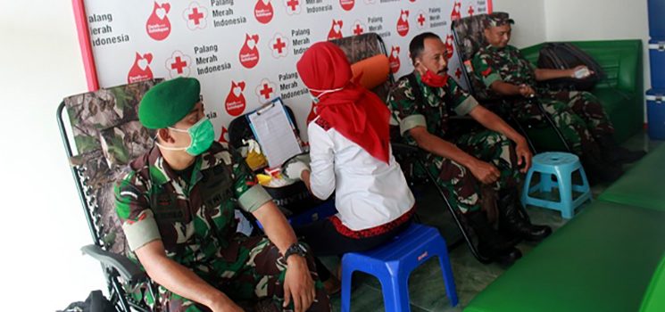 Kodim 0808/Blitar, Menghadapi Covid-19 Dengan Melaksanakan Donor Darah