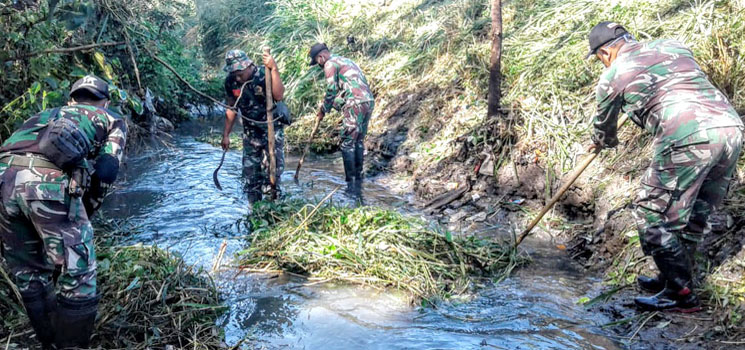 Cegah DBD Ditengah Pandemi Covid 19 Satgas Sektor 7 