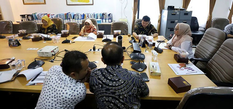 Komisi B Dukung Penertiban Pelanggaran Perizinan Di Kota Bandung ...