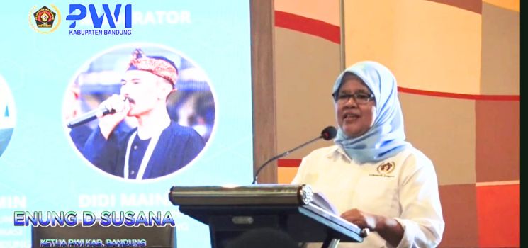 Ketua PWI Kab Bandung Enung D Susana Intruksikan Jajarannya Tidak Boleh “Main mata” saat pelaksanaan SPMB