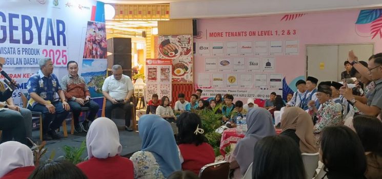 Dongkrak Kunjungan Wisatawan, Disbudpar Kota Bandung Gelar Pameran di Kota Medan