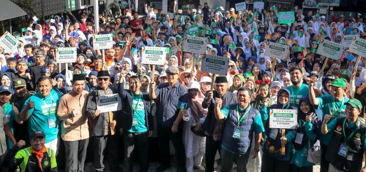 Ratusan Orang Meriahkan Parade Jamiah Persis