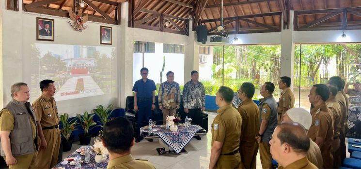 Komisi I DPRD Kota Bandung menjadi narasumber sosialisasi Perwal Nomor 47 Tahun 2025