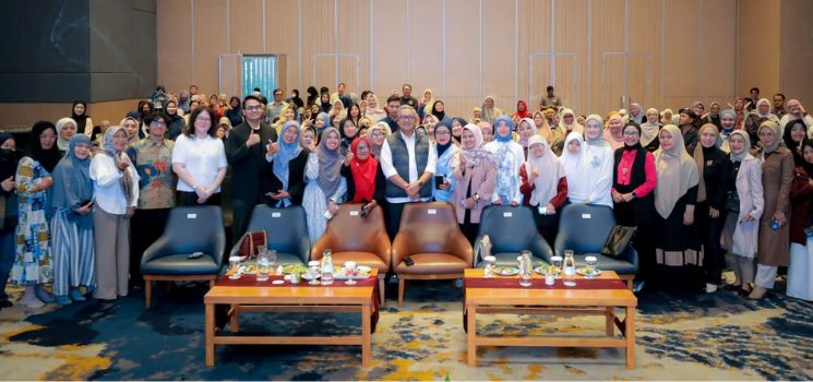 Wali Kota Bandung Ingatkan Pentingnya Ruang Digital Aman dan Produktif bagi Remaja