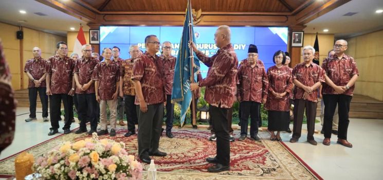 Pengurus PWI DIY 2025–2030 Dilantik di Hadapan Sri Sultan HB X, Tegaskan Etika Pers di Era Viralitas